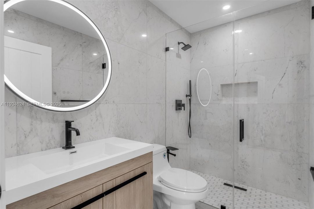 В аренду: $11,000 (4 спален, 3 ванн, 2847 Квадратных фут)