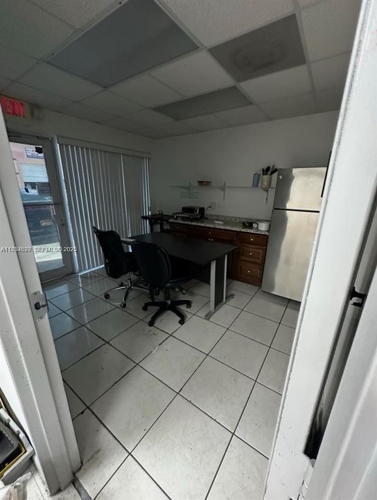 For Rent: $1,800 (0 beds, 0 baths, 0 Square Feet)