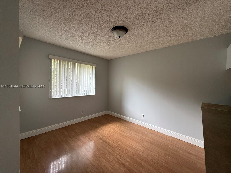 En Renta: $1,750 (1 camas, 1 baños, 816 Pies cuadrados)