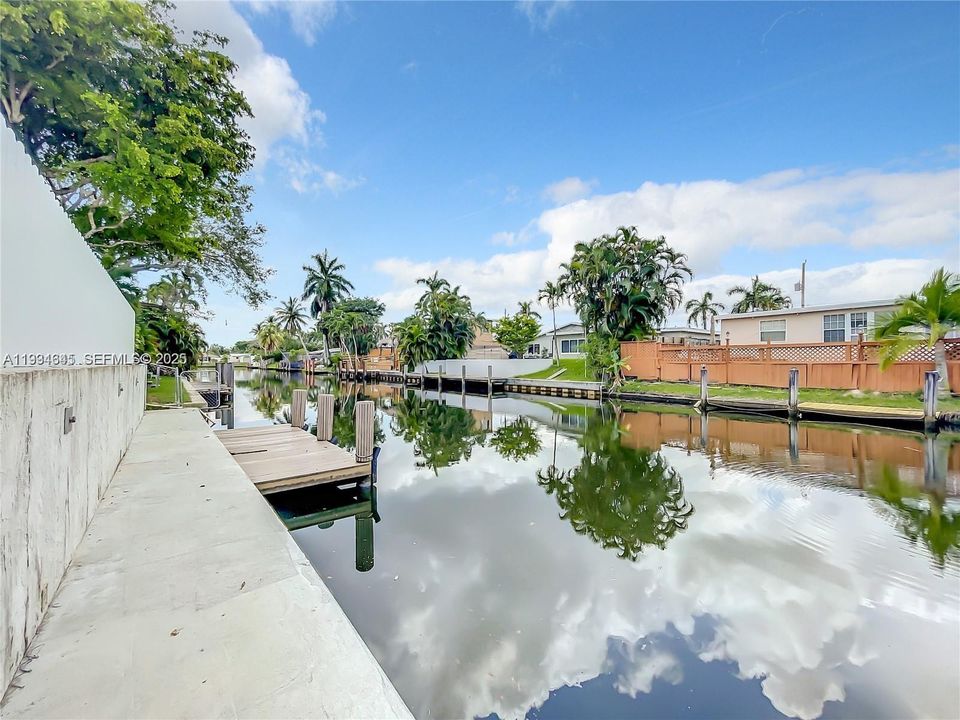 待售: $749,999 (3 贝兹, 2 浴室, 1744 平方英尺)