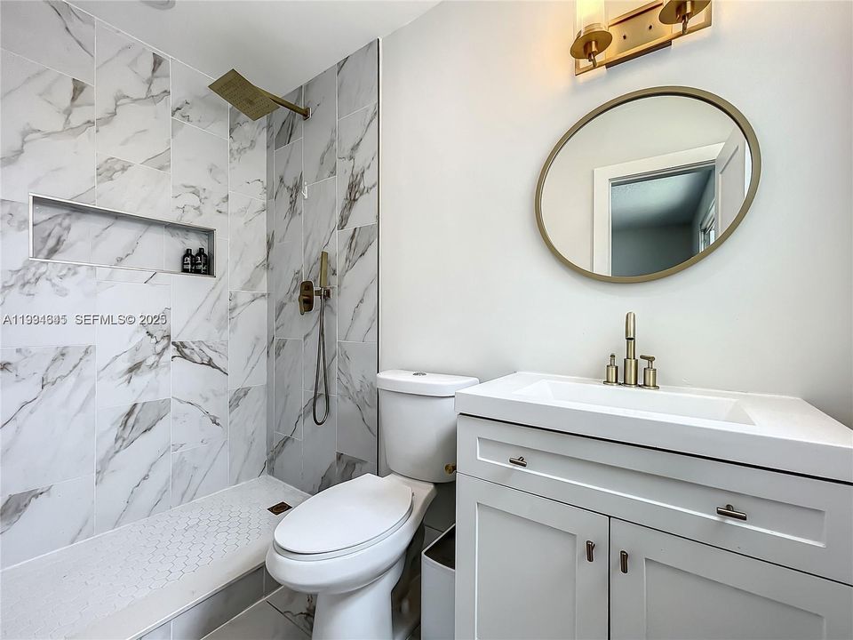 待售: $749,999 (3 贝兹, 2 浴室, 1744 平方英尺)