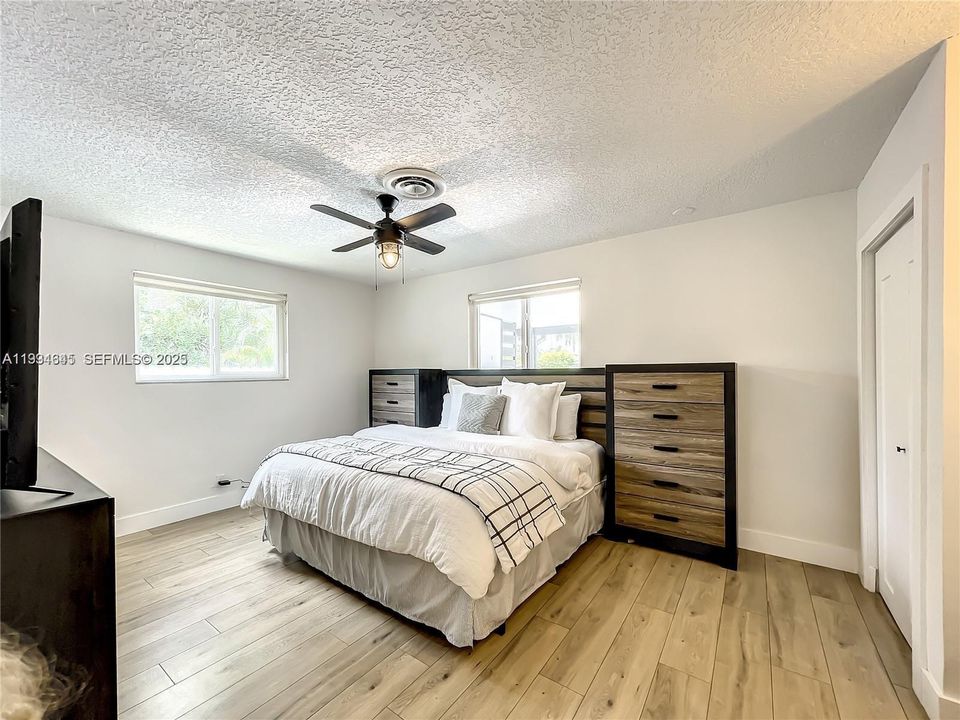 待售: $749,999 (3 贝兹, 2 浴室, 1744 平方英尺)