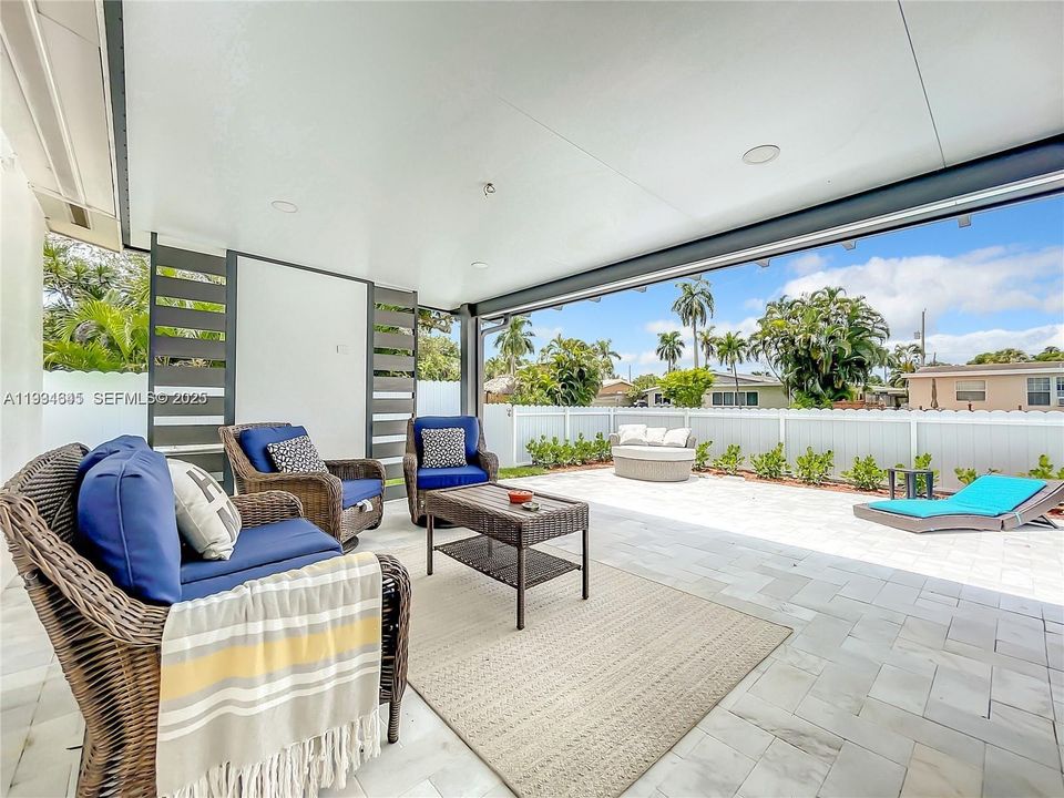 待售: $749,999 (3 贝兹, 2 浴室, 1744 平方英尺)