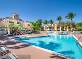 For Sale: $238,000 (2 beds, 2 baths, 1256 Square Feet)