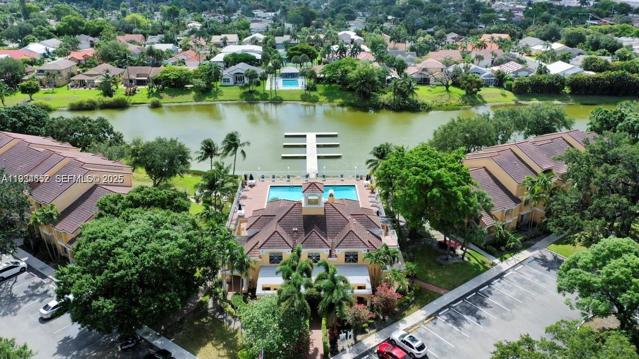 For Sale: $238,000 (2 beds, 2 baths, 1256 Square Feet)