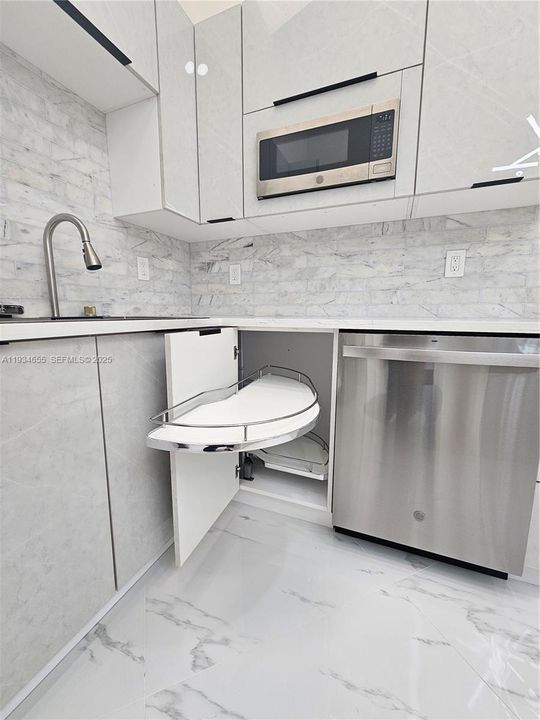 For Sale: $1,250,000 (4 beds, 2 baths, 0 Square Feet)