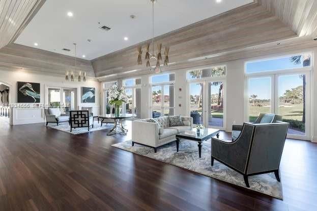 待售: $675,000 (4 贝兹, 3 浴室, 2511 平方英尺)