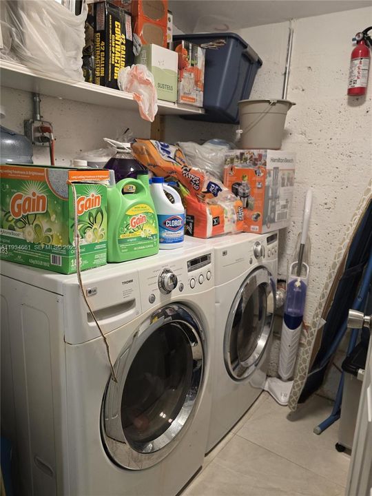 For Sale: $589,000 (3 beds, 2 baths, 1530 Square Feet)