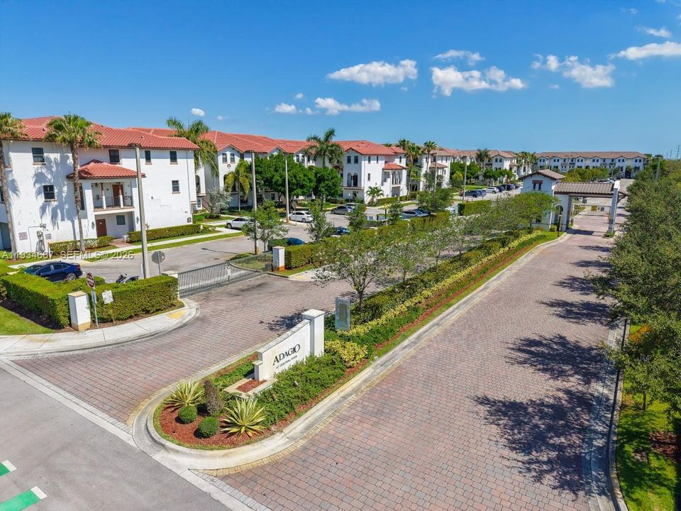 En Venta: $380,000 (2 camas, 2 baños, 1205 Pies cuadrados)