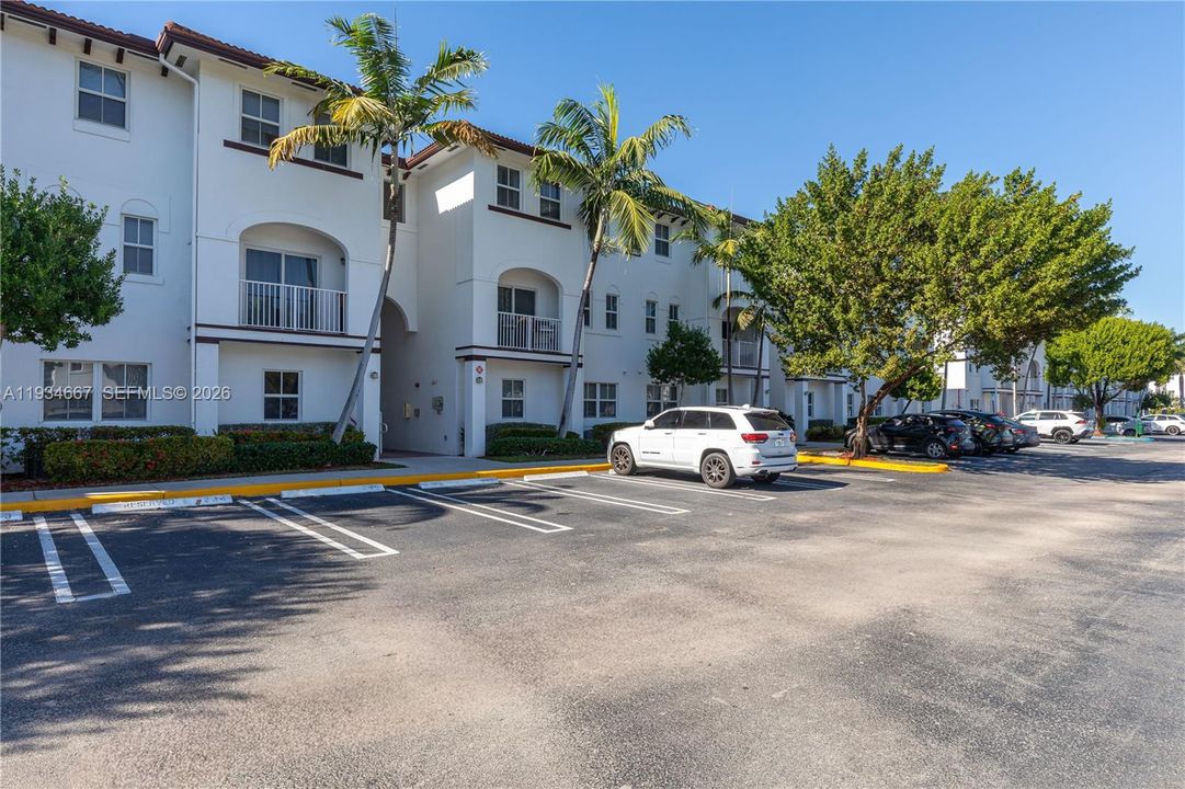 En Venta: $380,000 (2 camas, 2 baños, 1205 Pies cuadrados)