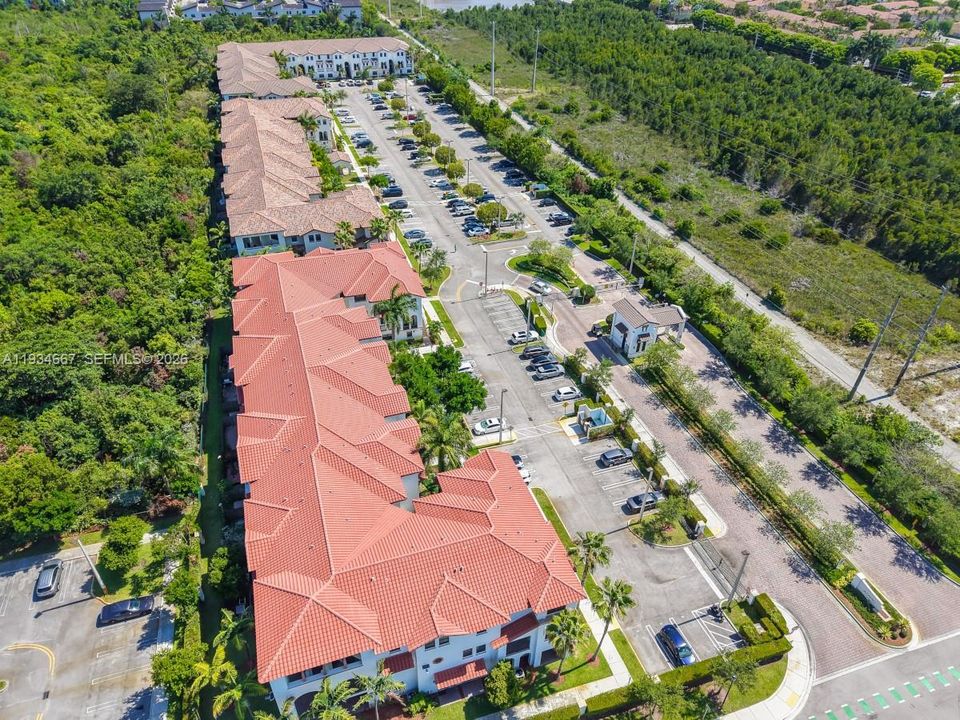 En Venta: $380,000 (2 camas, 2 baños, 1205 Pies cuadrados)