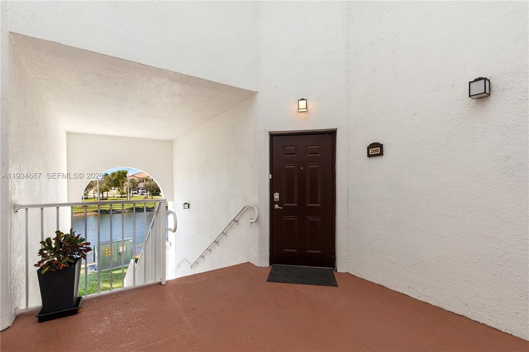 En Venta: $380,000 (2 camas, 2 baños, 1205 Pies cuadrados)