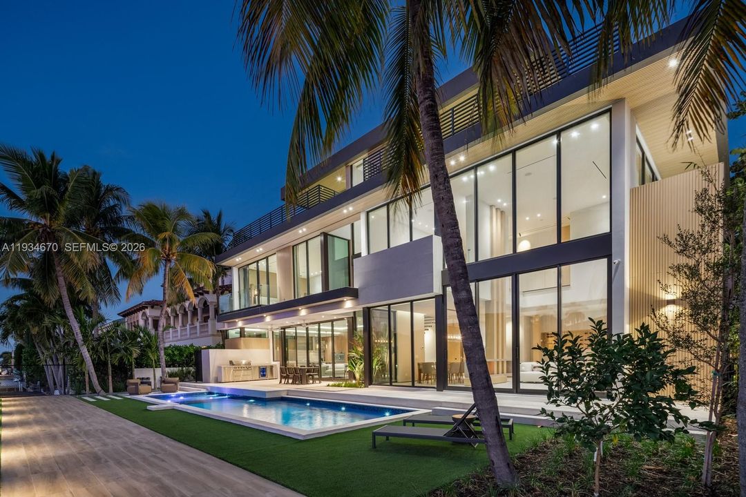 For Sale: $12,990,000 (6 beds, 7 baths, 0 Square Feet)