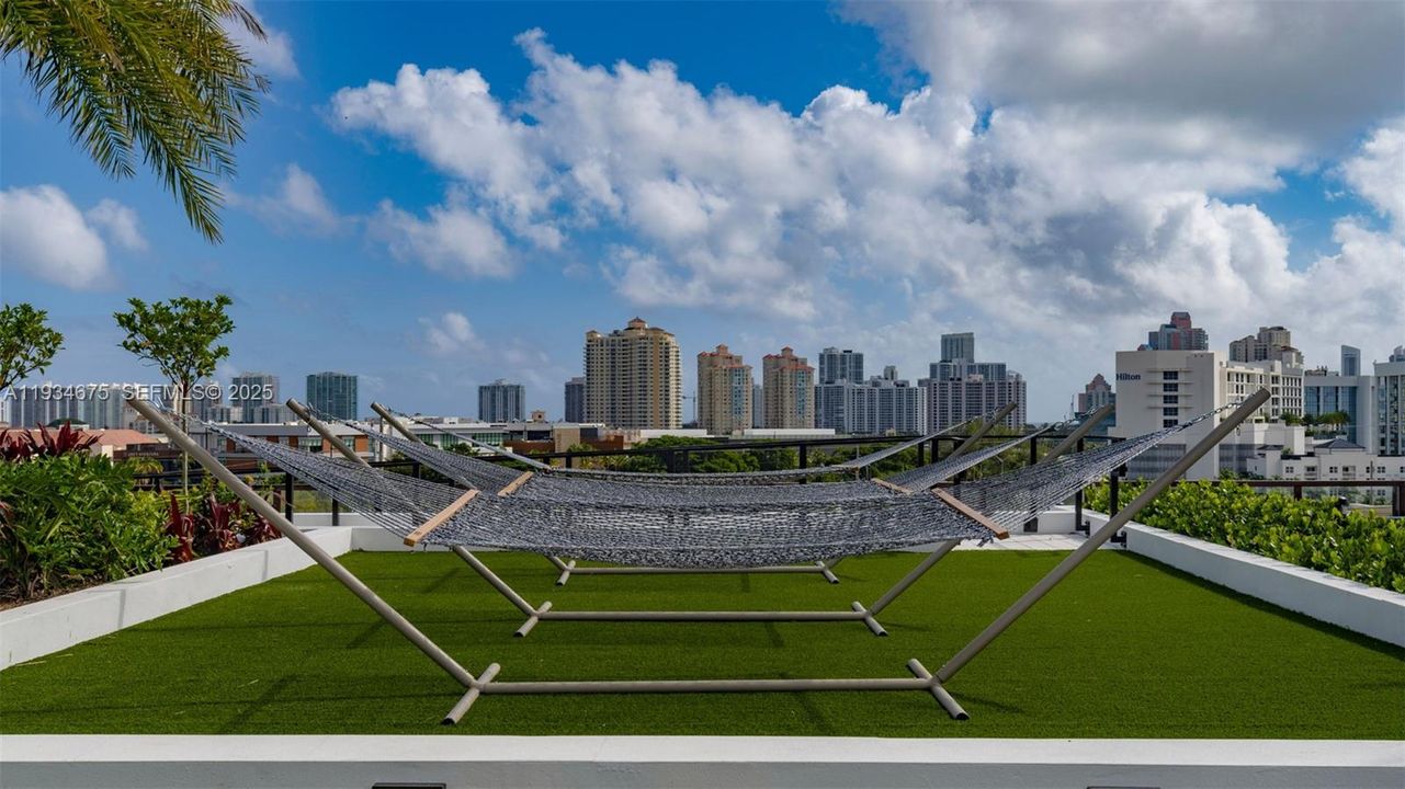 For Rent: $4,675 (3 beds, 2 baths, 1492 Square Feet)