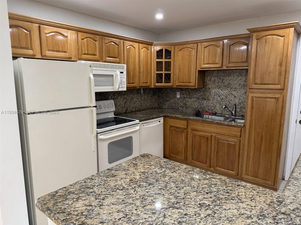 En Renta: $3,500 (3 camas, 2 baños, 1803 Pies cuadrados)