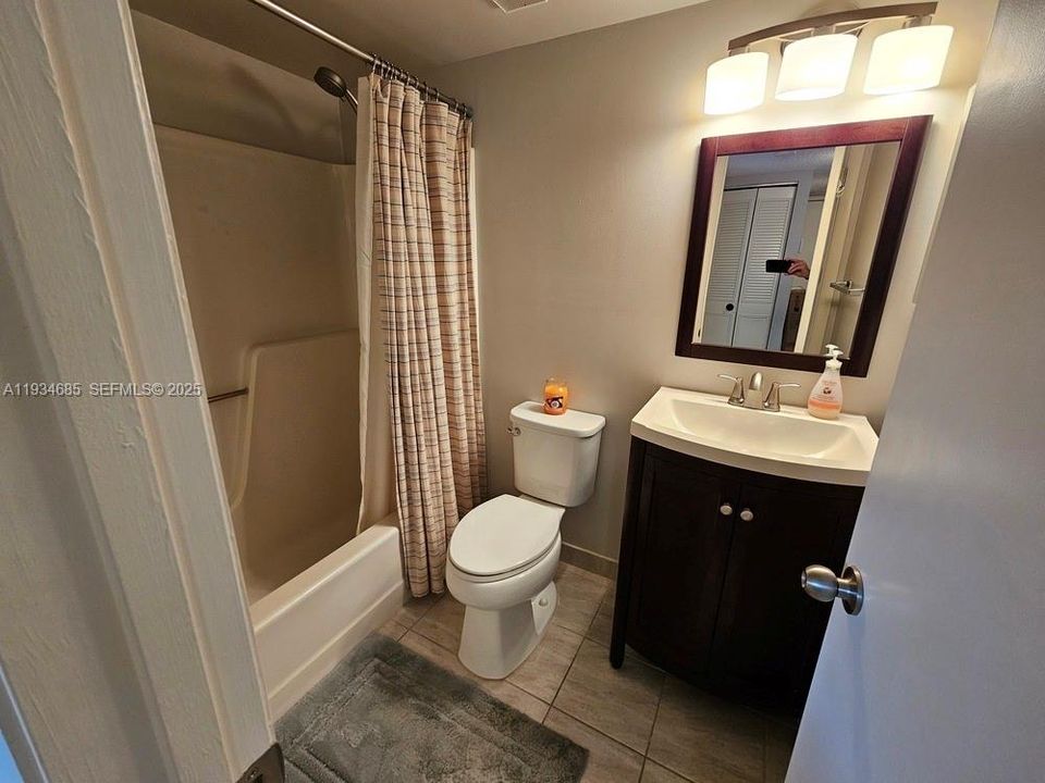 For Sale: $70,000 (2 beds, 2 baths, 790 Square Feet)