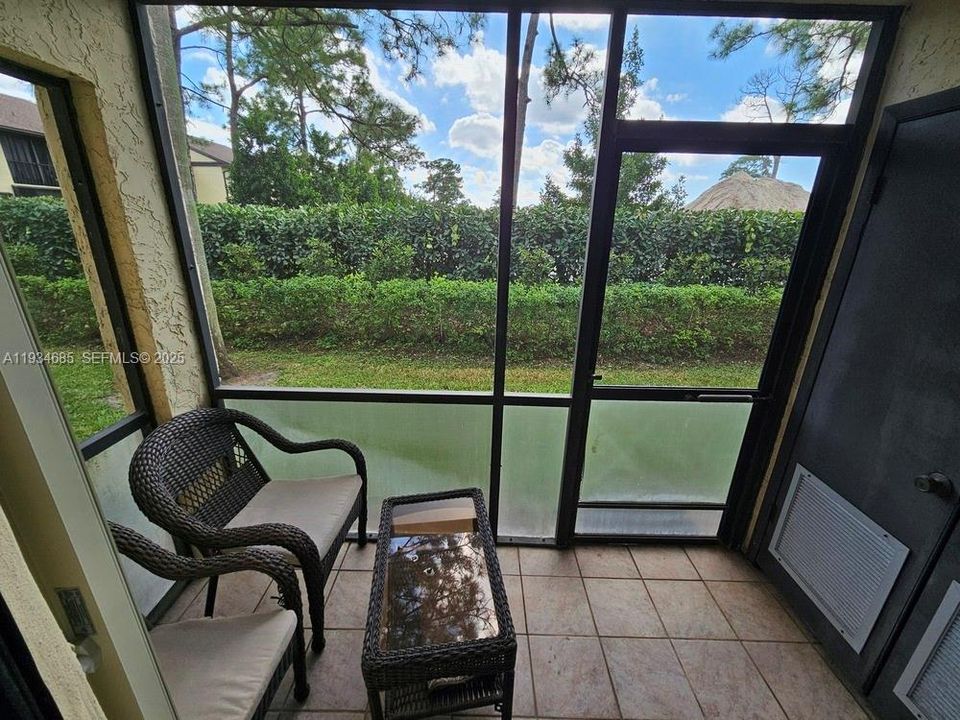 For Sale: $70,000 (2 beds, 2 baths, 790 Square Feet)