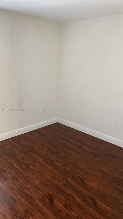 For Rent: $2,000 (2 beds, 2 baths, 809 Square Feet)