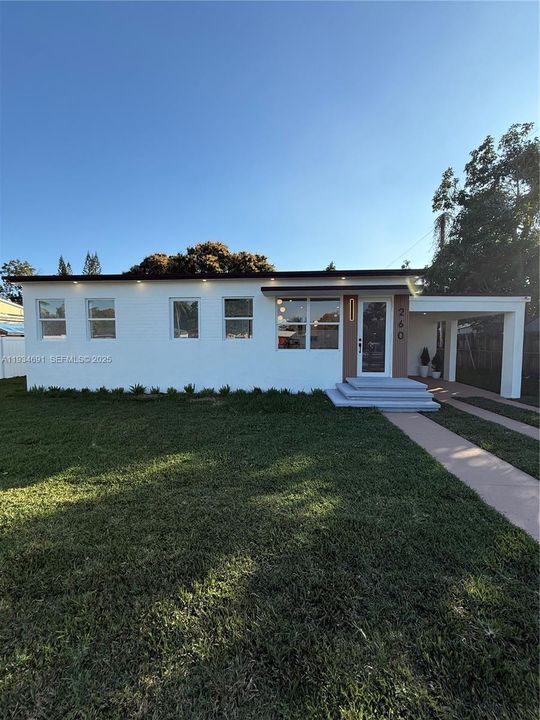 En Venta: $590,000 (3 camas, 2 baños, 0 Pies cuadrados)