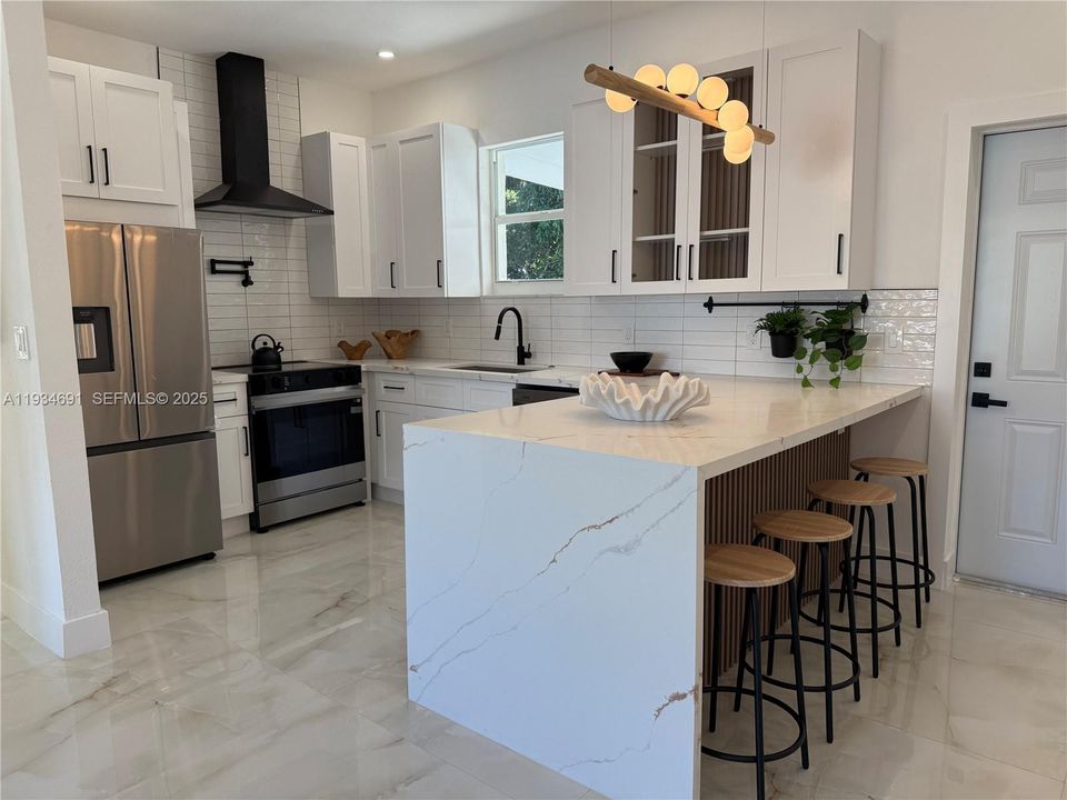 En Venta: $590,000 (3 camas, 2 baños, 0 Pies cuadrados)