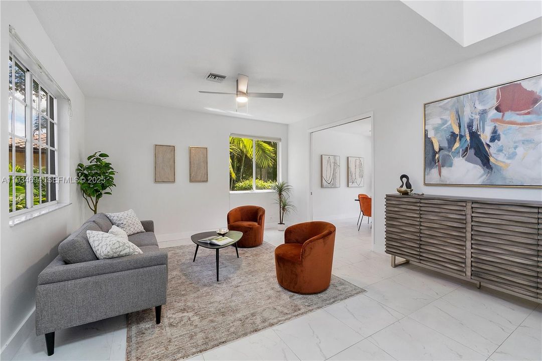 For Sale: $899,900 (5 beds, 3 baths, 2858 Square Feet)