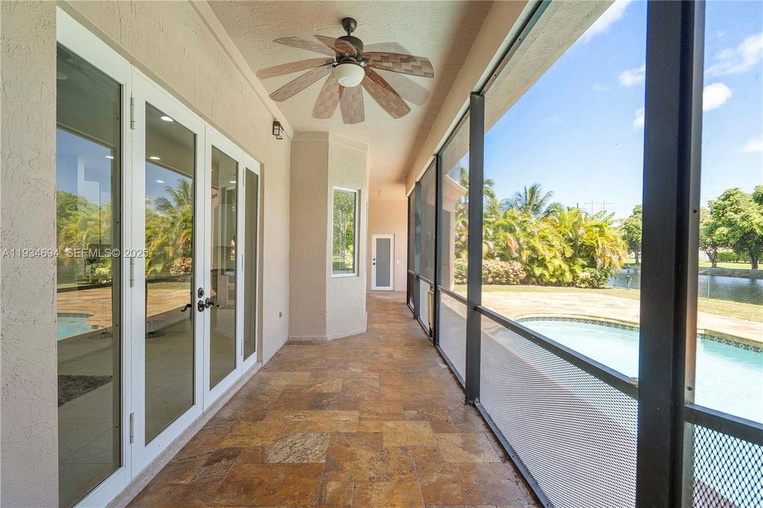 For Sale: $899,900 (5 beds, 3 baths, 2858 Square Feet)