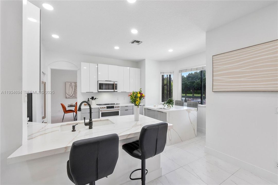 For Sale: $899,900 (5 beds, 3 baths, 2858 Square Feet)