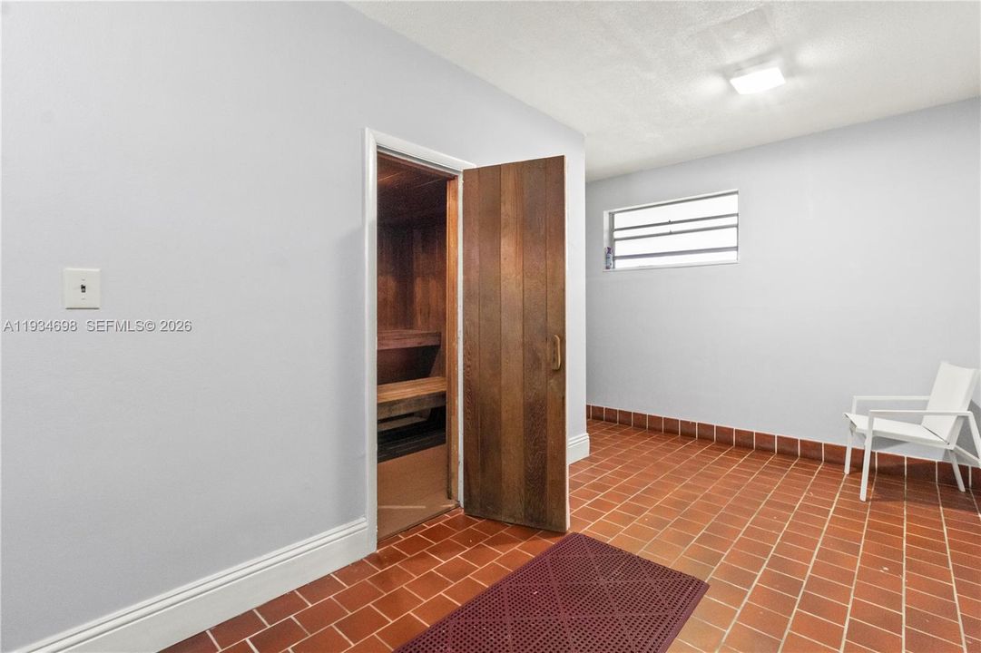 En Venta: $112,000 (2 camas, 1 baños, 750 Pies cuadrados)