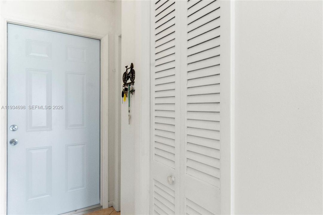 En Venta: $112,000 (2 camas, 1 baños, 750 Pies cuadrados)