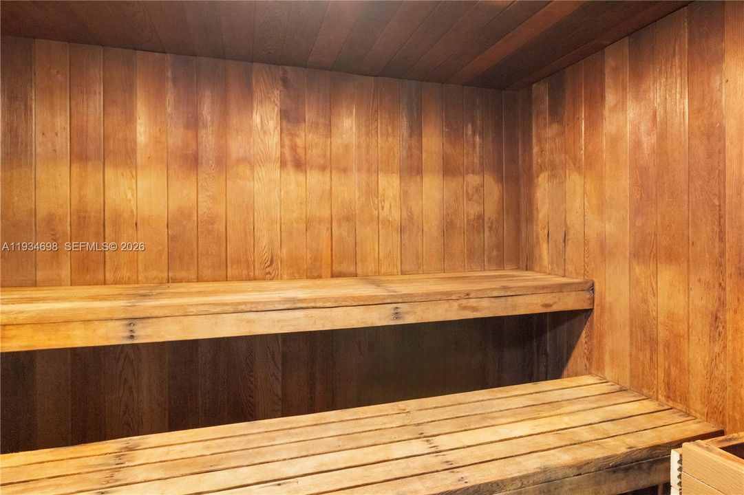 En Venta: $112,000 (2 camas, 1 baños, 750 Pies cuadrados)