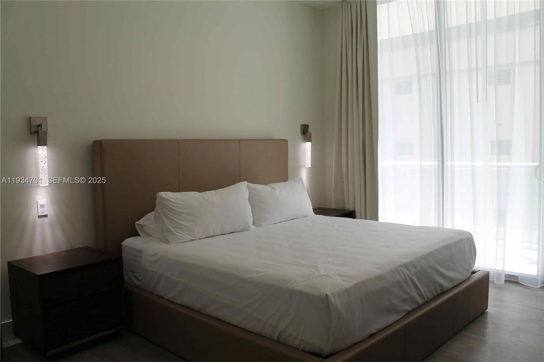 На продажу: $430,000 (1 спален, 1 ванн, 730 Квадратных фут)