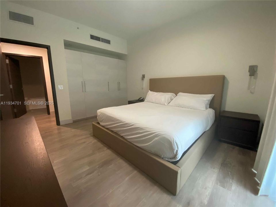 На продажу: $430,000 (1 спален, 1 ванн, 730 Квадратных фут)