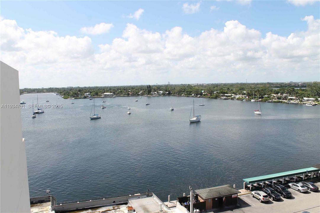 На продажу: $430,000 (1 спален, 1 ванн, 730 Квадратных фут)