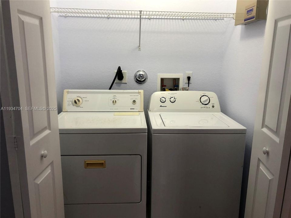 出租: $2,600 (2 贝兹, 2 浴室, 1036 平方英尺)