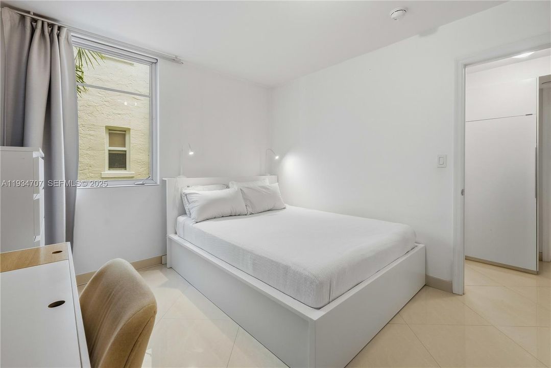 待售: $635,000 (2 贝兹, 2 浴室, 913 平方英尺)