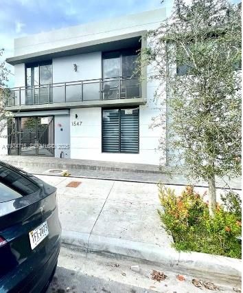 For Rent: $2,490 (2 beds, 1 baths, 0 Square Feet)