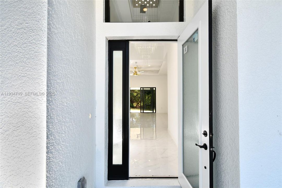 На продажу: $599,900 (5 спален, 3 ванн, 0 Квадратных фут)