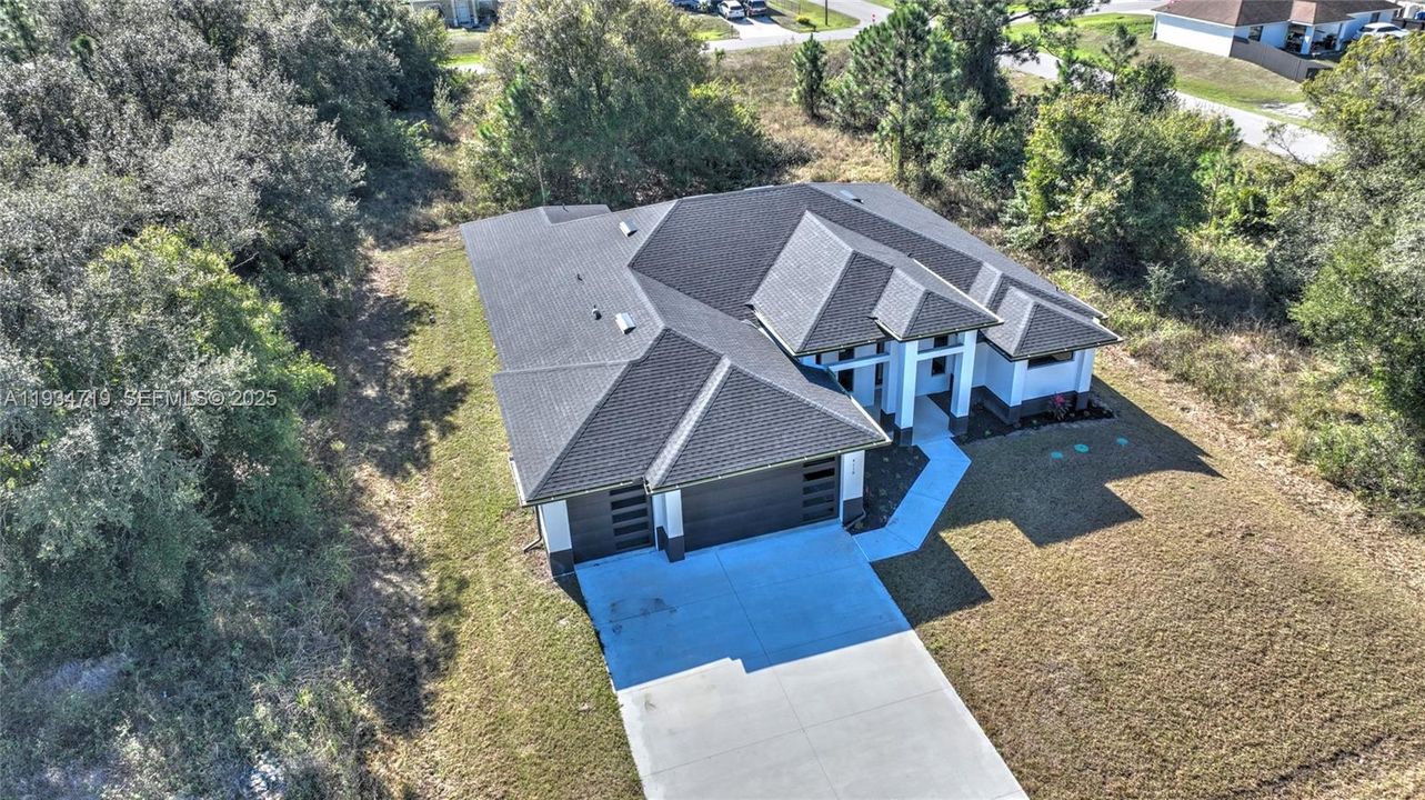 На продажу: $599,900 (5 спален, 3 ванн, 0 Квадратных фут)