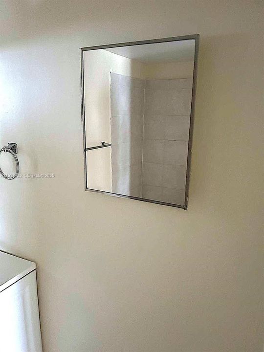 出租: $1,730 (1 贝兹, 1 浴室, 659 平方英尺)