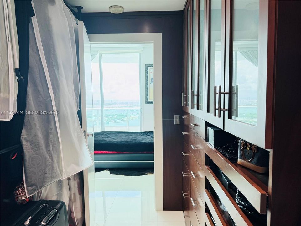 На продажу: $725,000 (1 спален, 2 ванн, 938 Квадратных фут)