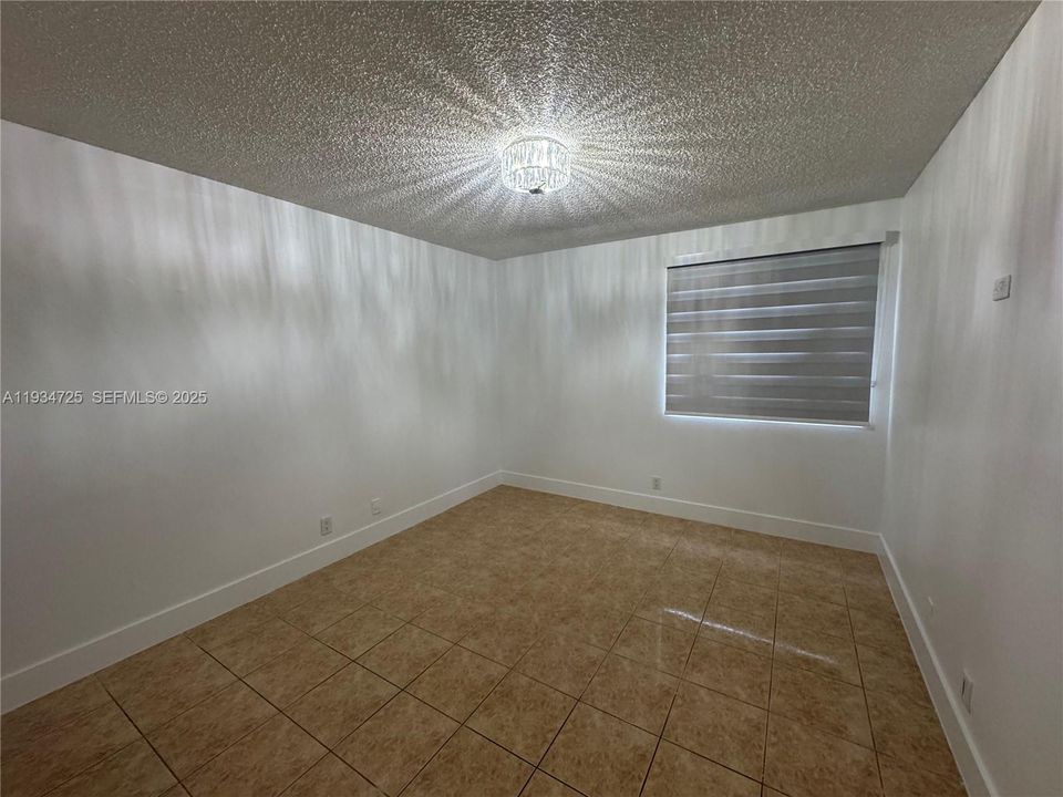 For Rent: $4,500 (3 beds, 2 baths, 2023 Square Feet)