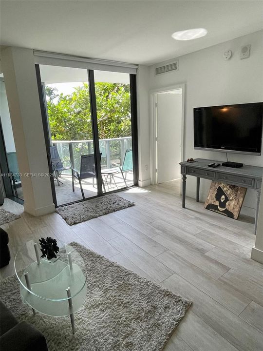 В аренду: $3,390 (1 спален, 1 ванн, 681 Квадратных фут)