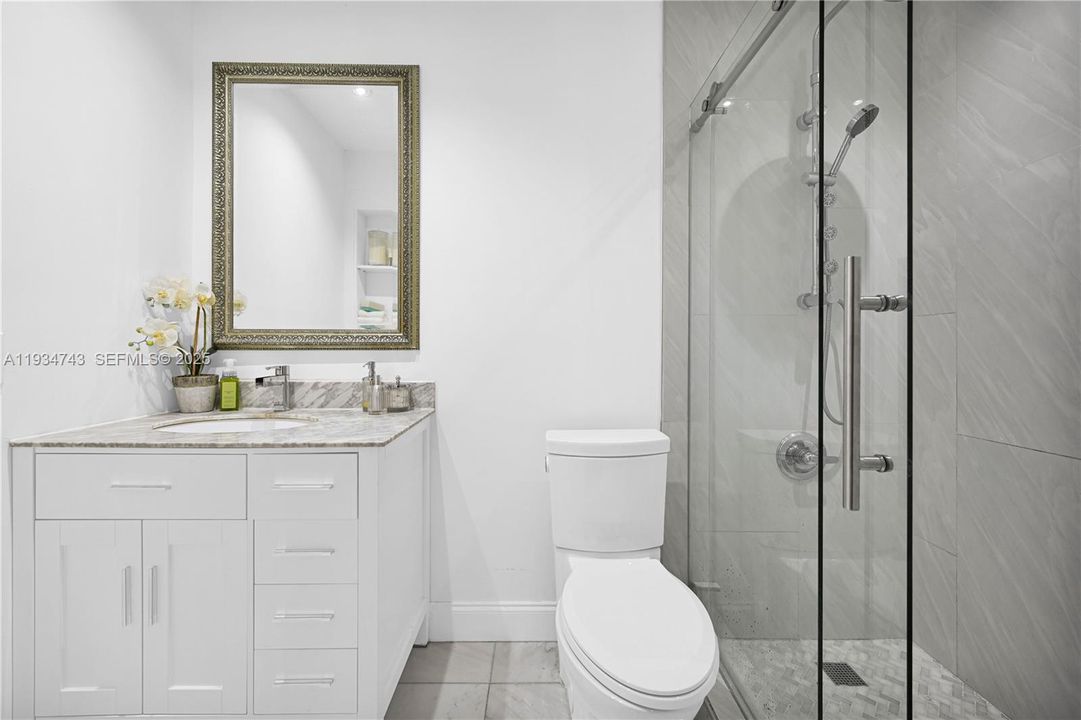 En Renta: $2,500 (2 camas, 1 baños, 1010 Pies cuadrados)