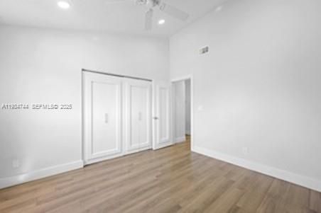 待售: $248,000 (2 贝兹, 2 浴室, 1096 平方英尺)