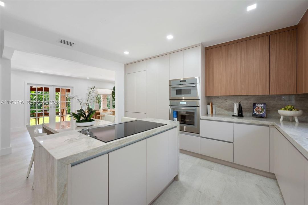 For Rent: $18,000 (4 beds, 3 baths, 2415 Square Feet)