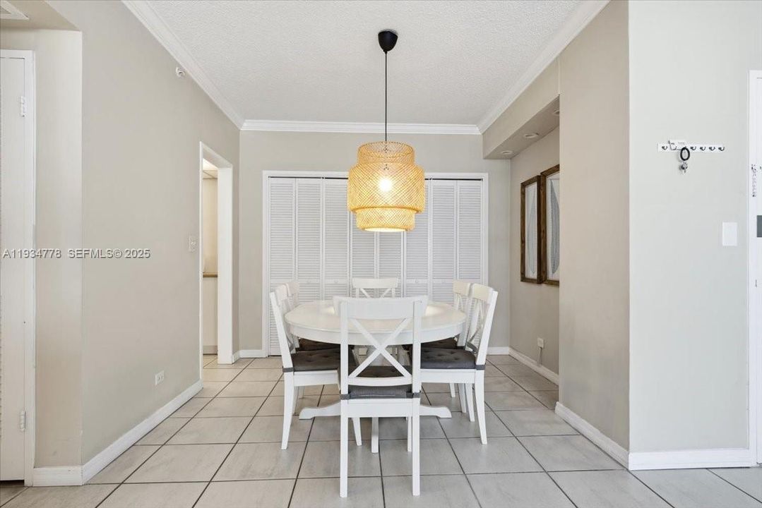 На продажу: $515,000 (1 спален, 1 ванн, 960 Квадратных фут)