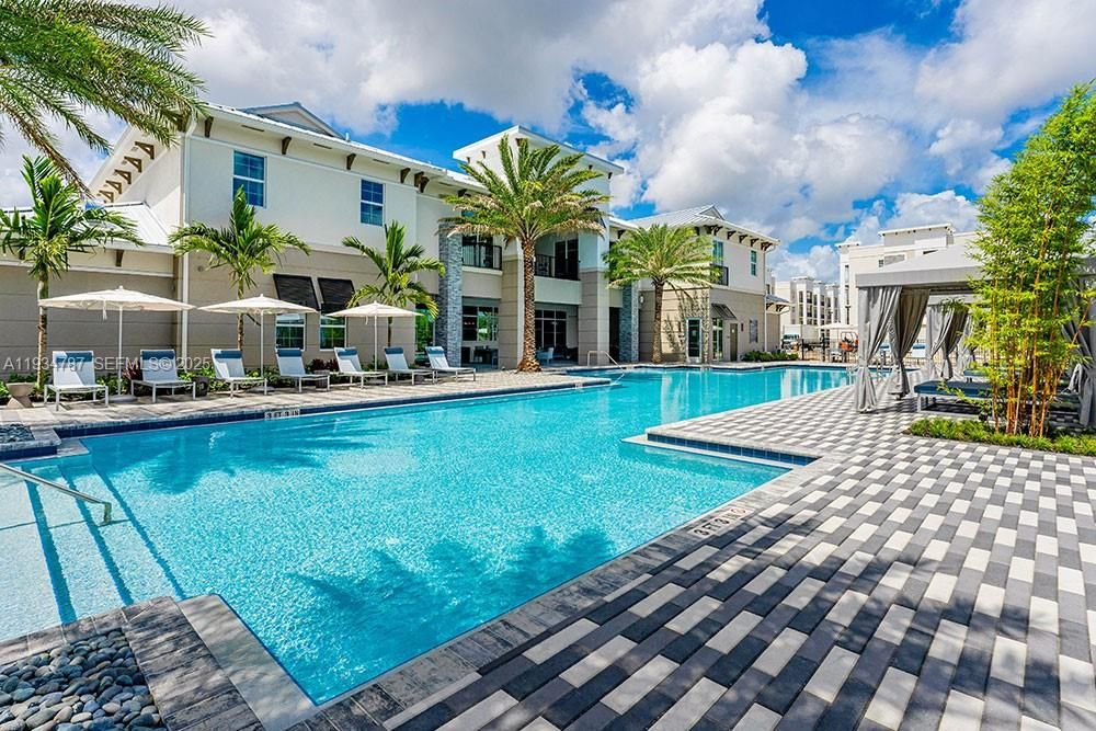 For Rent: $2,195 (1 beds, 1 baths, 0 Square Feet)