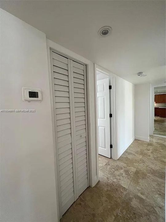 В аренду: $2,750 (3 спален, 2 ванн, 930 Квадратных фут)