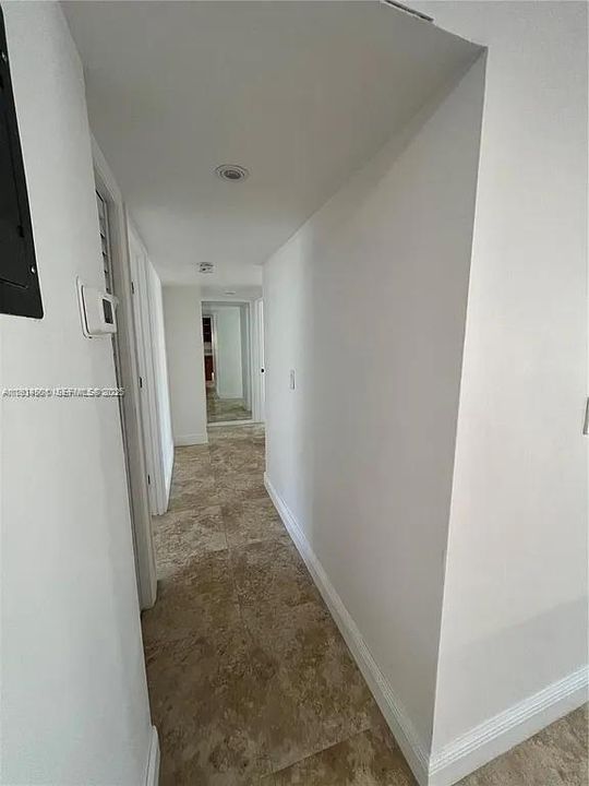 В аренду: $2,750 (3 спален, 2 ванн, 930 Квадратных фут)