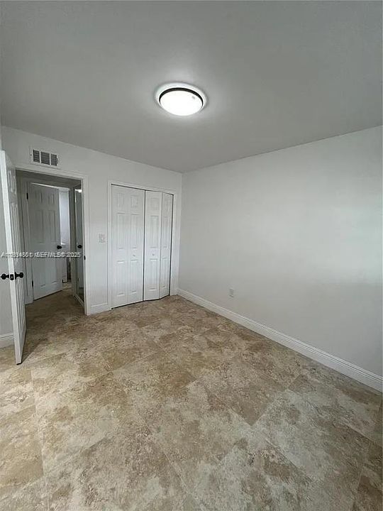 В аренду: $2,750 (3 спален, 2 ванн, 930 Квадратных фут)